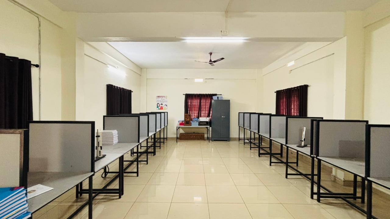 PSYCHOLOGY LAB