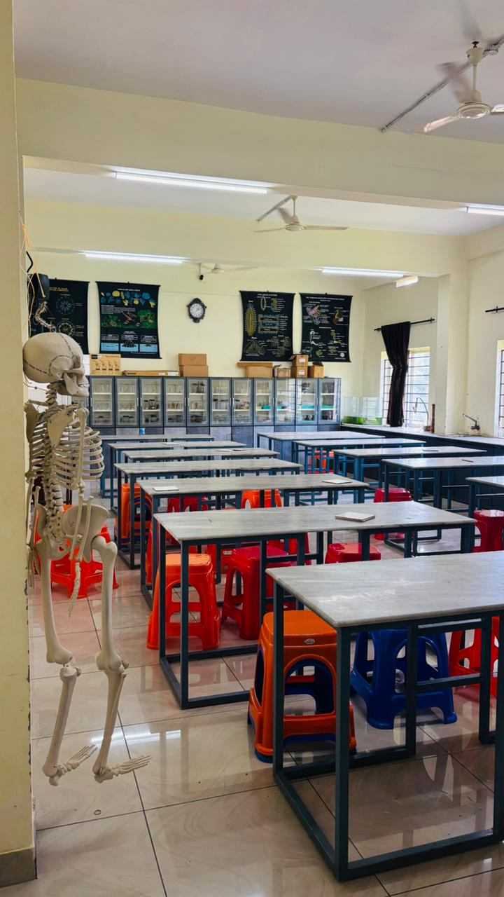 Zoology Lab